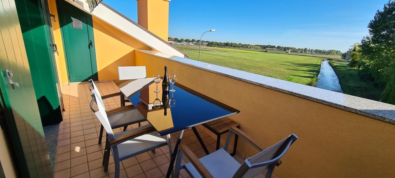 Adria Beach Apartment カヴァッリーノ・トレポルティ エクステリア 写真