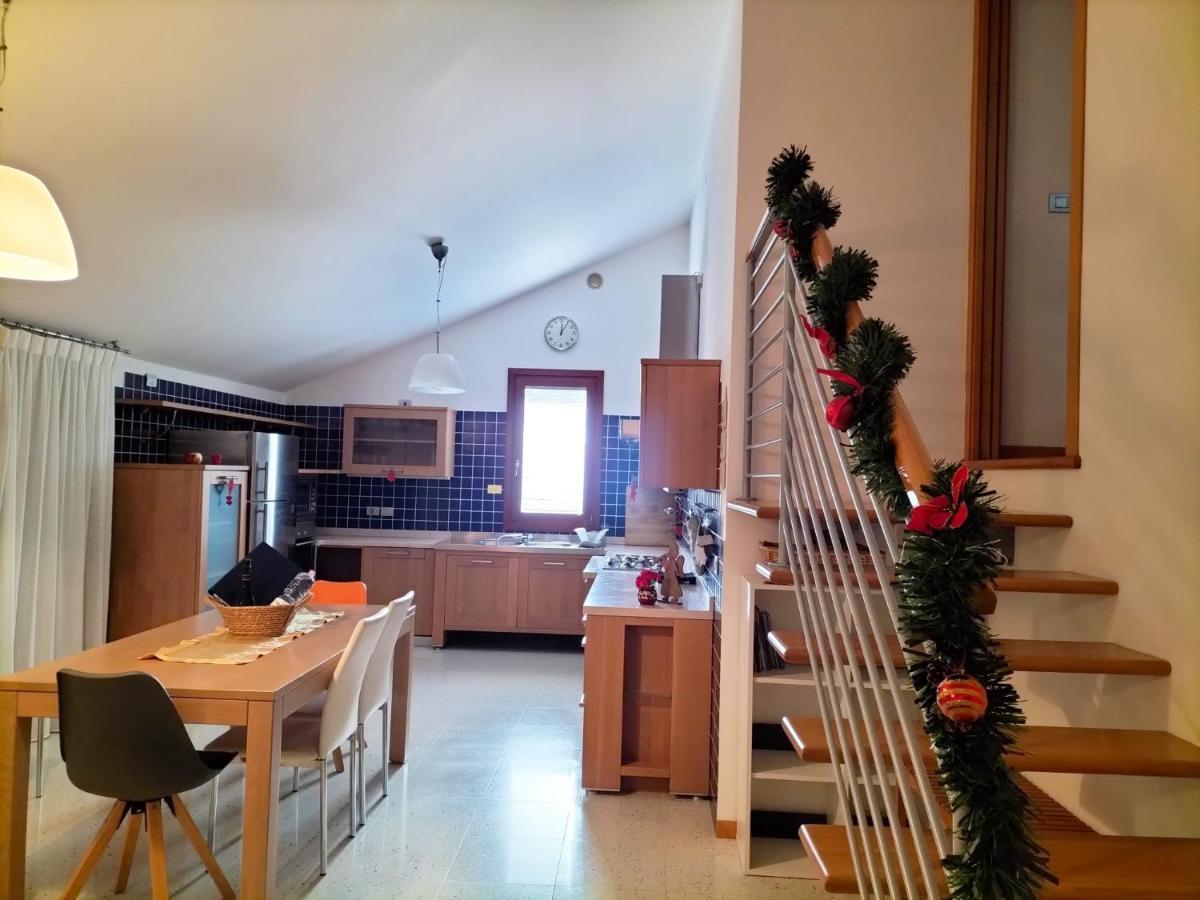 Adria Beach Apartment カヴァッリーノ・トレポルティ エクステリア 写真